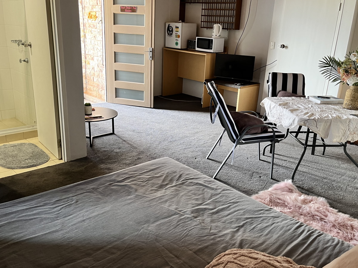 Sturt Desert Pea Room